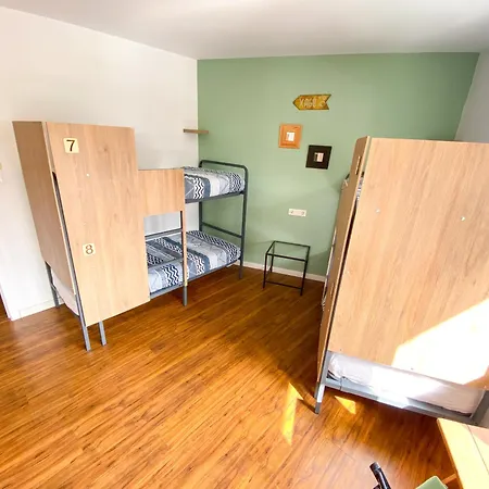 Hostel North Surf House Gijon