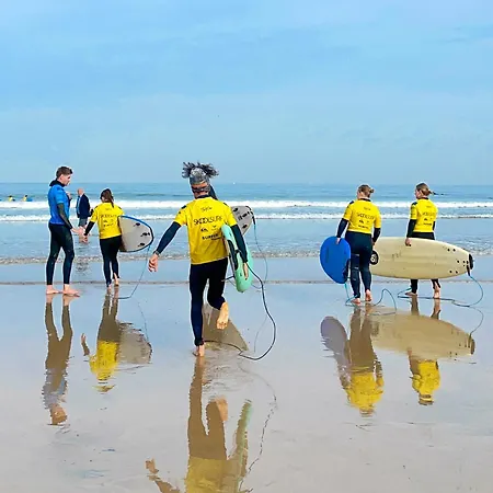 旅馆 North Surf House 希洪