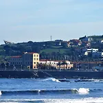 North Surf House Hostel