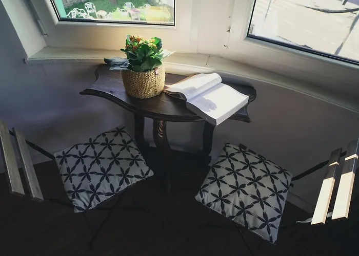 North Surf House Hostel *