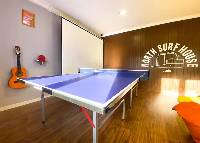 North Surf House Hostel Gijon