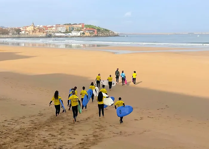 North Surf House Hostel Gijon